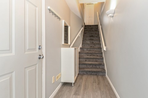 22-14952 58 Avenue, Surrey, BC 