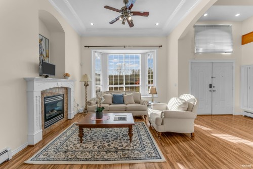 15949 108 Avenue, Surrey, BC 