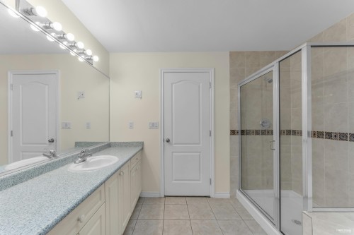 15949 108 Avenue, Surrey, BC 