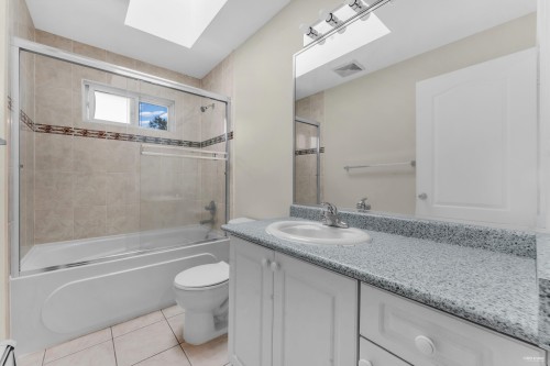 15949 108 Avenue, Surrey, BC 