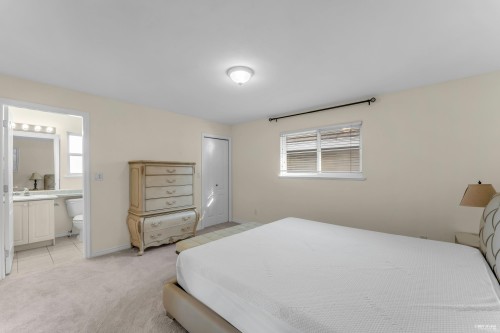 15949 108 Avenue, Surrey, BC 