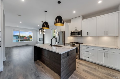 18-27640 Lantern Avenue  Abbotsford, BC V4X 0C3