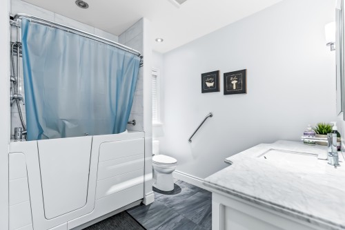 3010 Semiamhoo Trail, Surrey, BC 