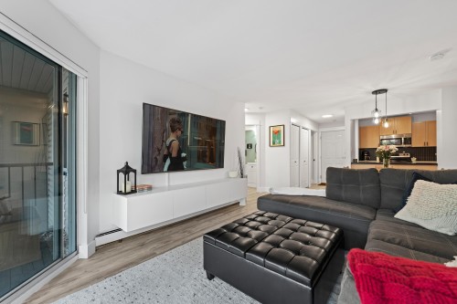 106-32725 George Ferguson Way, Abbotsford, BC 