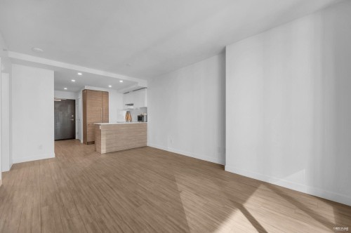 1508-13655 Fraser Highway, Surrey, BC 