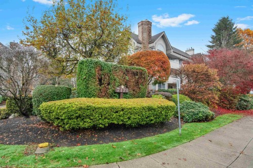 216-7171 121 Street, Surrey, BC 