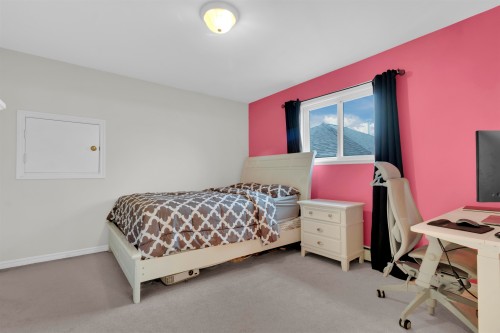 16896 84 Avenue, Surrey, BC 