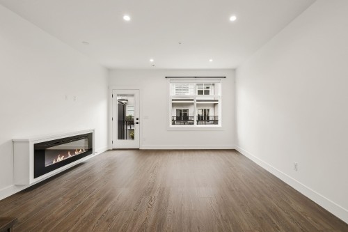 17-22334 48 Avenue, Langley, BC 