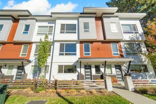 5-27640 Lantern Avenue  Abbotsford, BC V4X 1M3