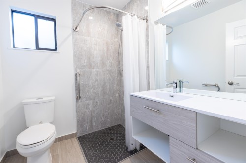 2250 Sentinel Drive, Abbotsford, BC 