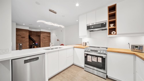 2250 Sentinel Drive, Abbotsford, BC 