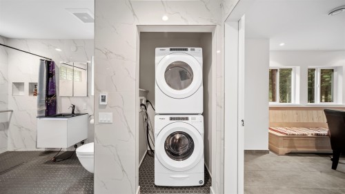 2250 Sentinel Drive, Abbotsford, BC 