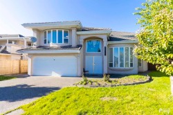 13107 74 Avenue  Surrey, BC V3W 1C3