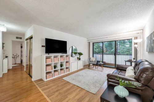 316-15020 North Bluff Road  White Rock, BC V4B 5A4