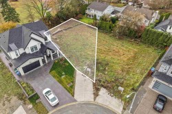 18922 62 Avenue  Surrey, BC V3S 8A3