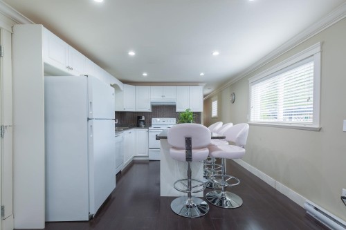 16-8266 King George Boulevard, Surrey, BC 