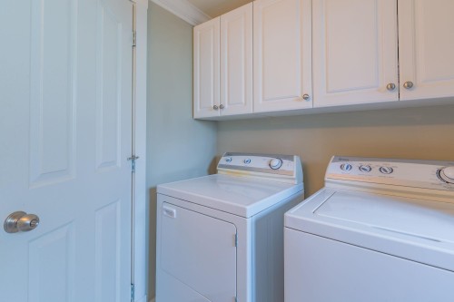 16-8266 King George Boulevard, Surrey, BC 