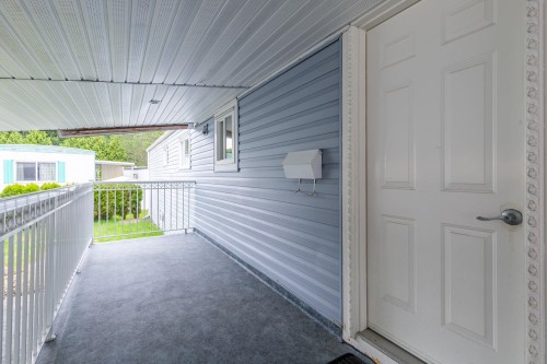 16-8266 King George Boulevard, Surrey, BC 