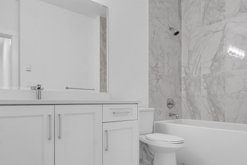 501-9983 Barnston Drive E, Surrey, BC 