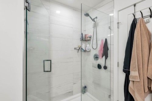 610-8380 200A Street, Langley, BC 