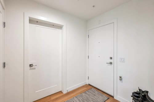 610-8380 200A Street, Langley, BC 