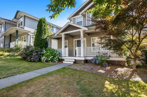 12185 98A Avenue, Surrey, BC 