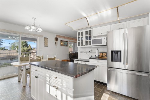 12185 98A Avenue, Surrey, BC 