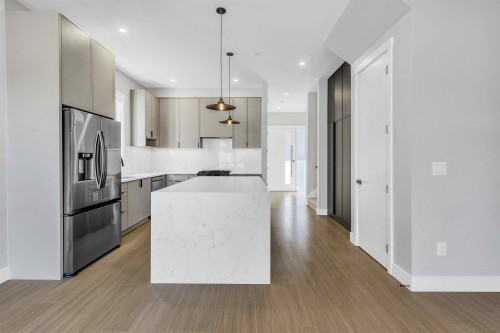 7686 196 Street, Langley, BC 