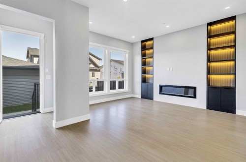 7686 196 Street, Langley, BC 