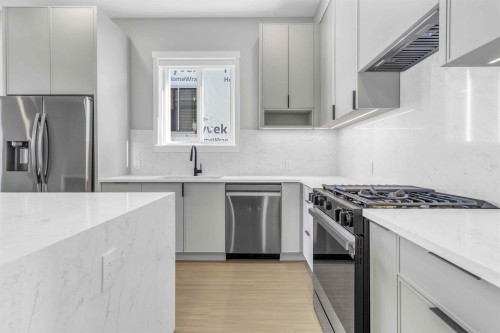 7686 196 Street, Langley, BC 