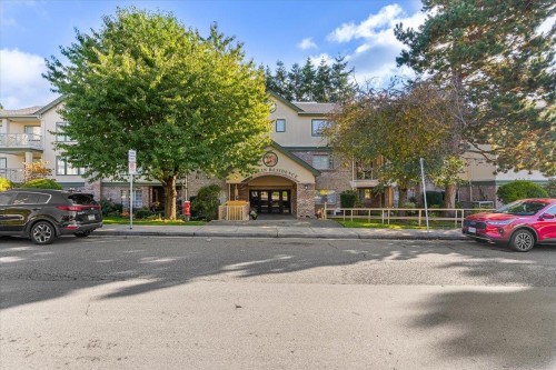 107-1450 Merklin Street  White Rock, BC V4B 4C3