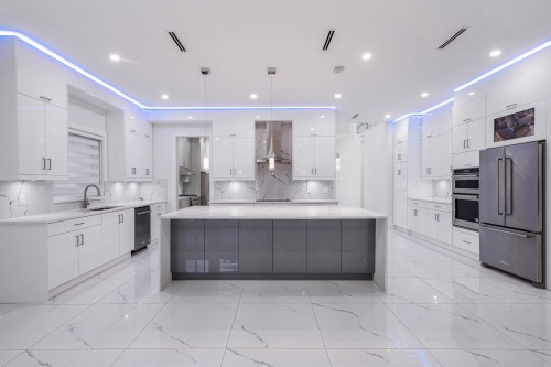 8665 154A Street, Surrey, BC 