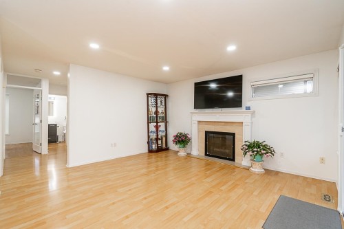 104-10538 153 Street, Surrey, BC 