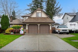 8045 164a Street  Surrey, BC V4N 0H7