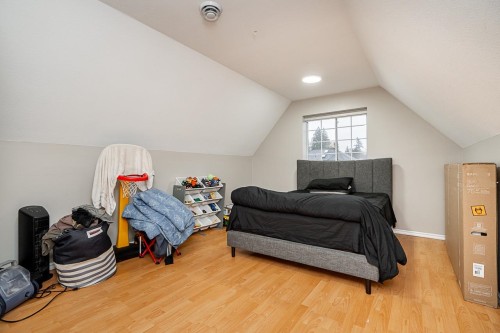 8045 164A Street, Surrey, BC 