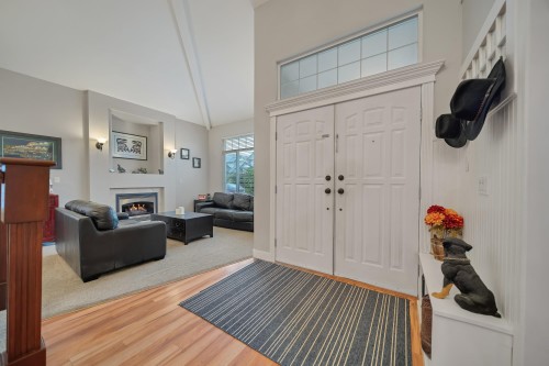 18419 68 Avenue, Surrey, BC 