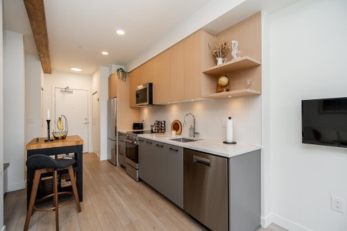 304-10777 138 Street, Surrey, BC 