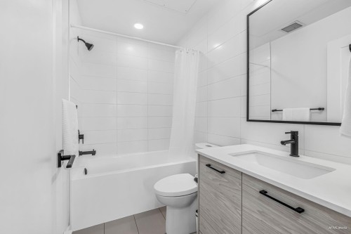 B601-20018 83A Avenue, Langley, BC 