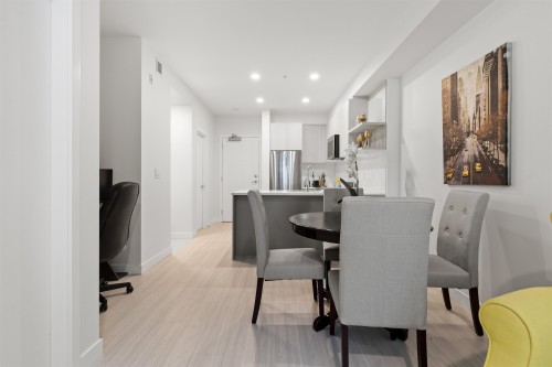 206-10777 138 Street, Surrey, BC 