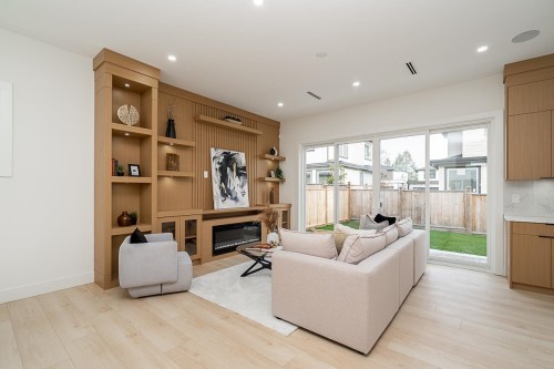 7128 204 Street, Langley, BC 