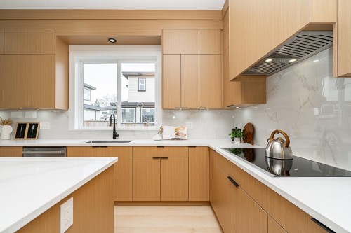 7128 204 Street, Langley, BC 