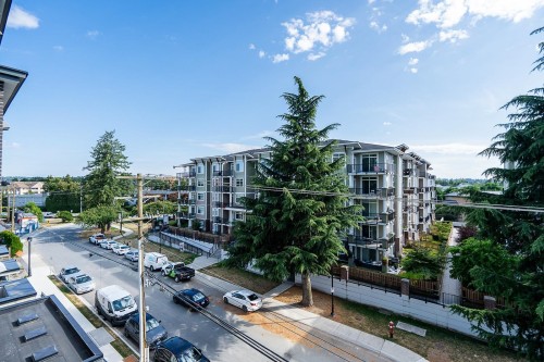 406-20695 Eastleigh Crescent, Langley, BC 