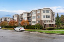 302-15389 Roper Avenue  White Rock, BC V4B 2S8