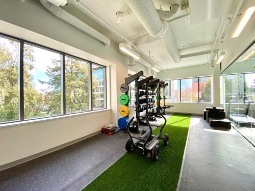 403-10448 University Drive, Surrey, BC 