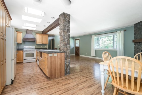 24960 Robertson Crescent, Langley, BC 