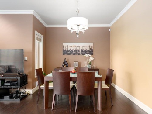 15-7867 120 Street, Delta, BC 