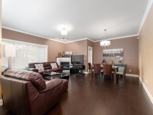 15-7867 120 Street, Delta, BC 