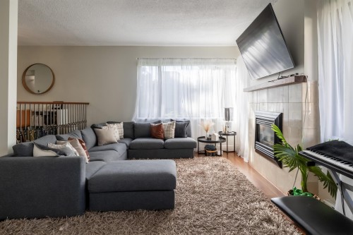 217-15275 19 Avenue, Surrey, BC 