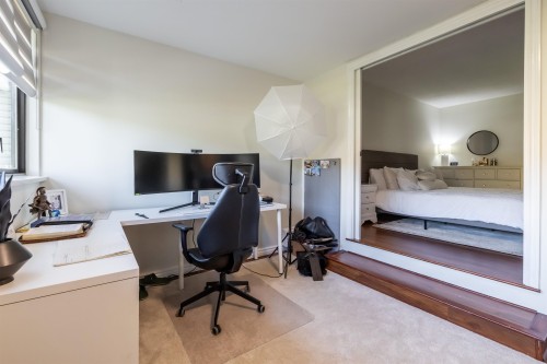 217-15275 19 Avenue, Surrey, BC 