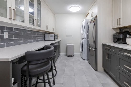 217-15275 19 Avenue, Surrey, BC 